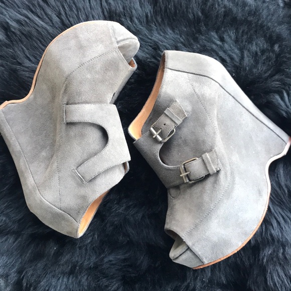 Plomo Suede Platform Peep-toes - Picture 3 of 5